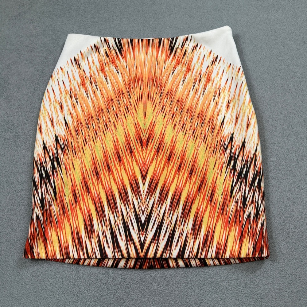 GUESS Skirt Womens M Pencil Straight Mid Rise White Orange Fiery Abstract Sheath
